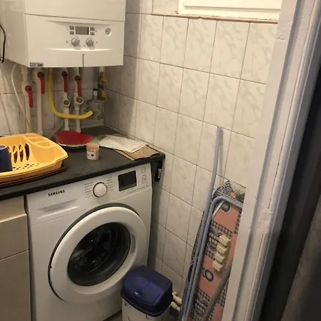 Situat Aproape De Mare Appartement *